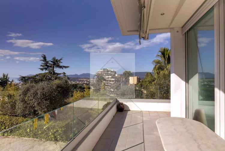 Magnifique villa contemporaine, un bien d'exception