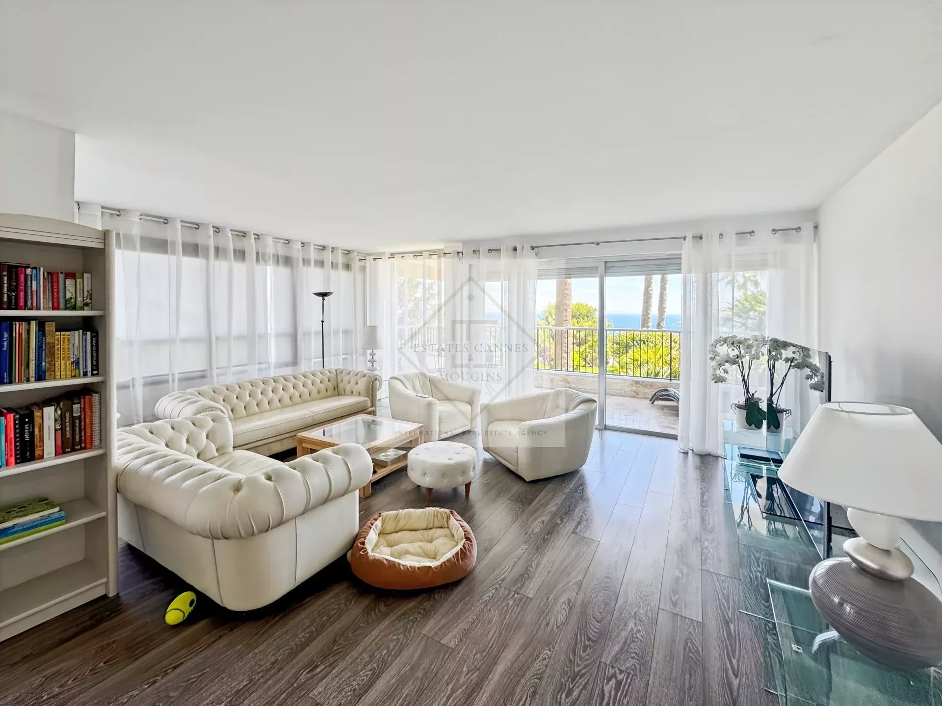 Appartement d'exception dans la prestigieuse résidence de Cannes Californie