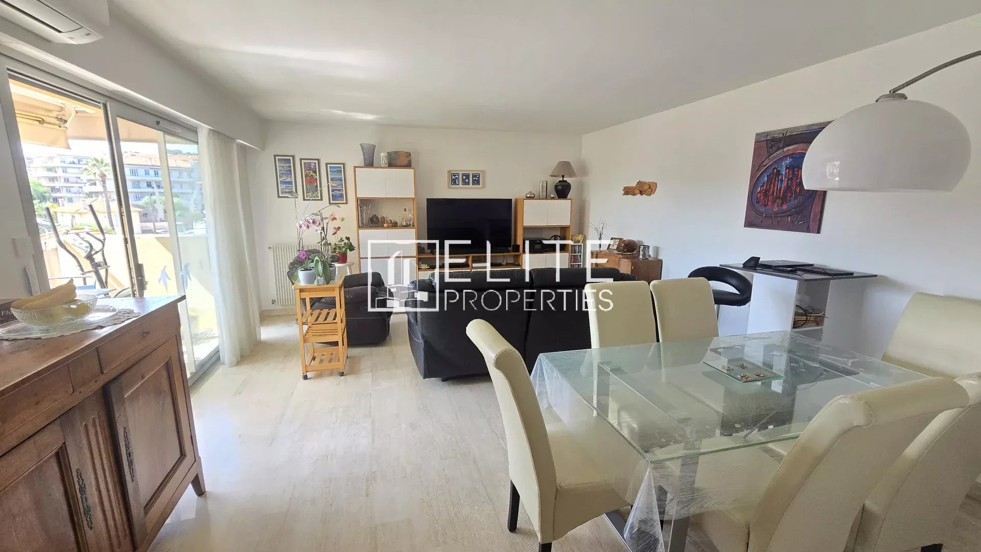 APPARTEMENT 3 PIÈCES DE 78 m² AVEC PARKING ET CAVE – LE CANNET