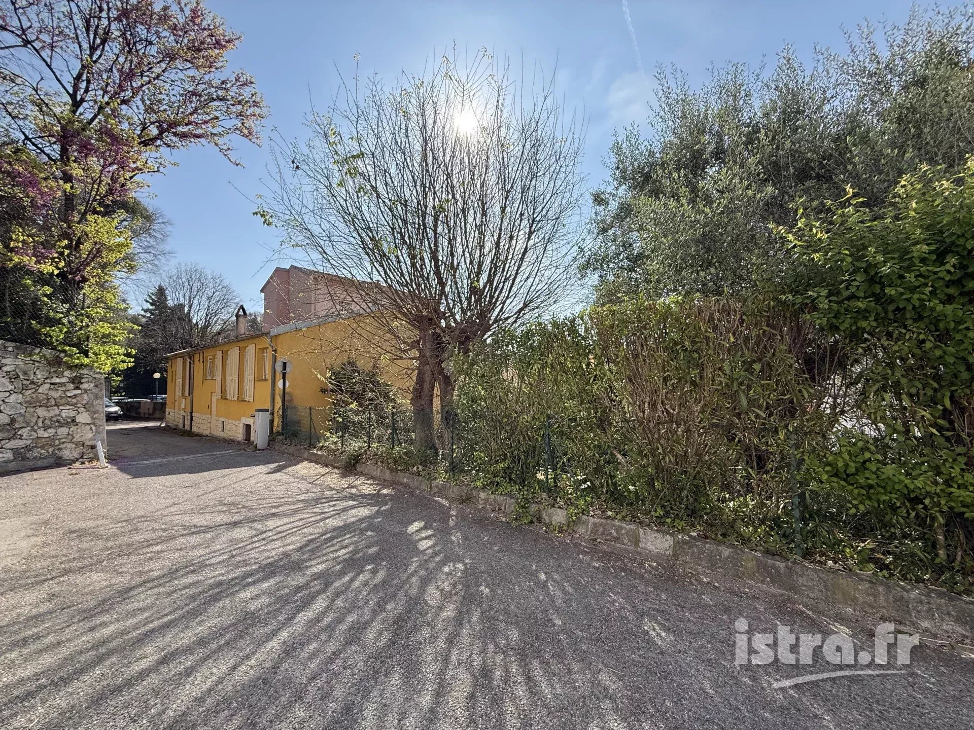 Nice Cimiez : Propriété de 435m² comprenant 6 appartements
