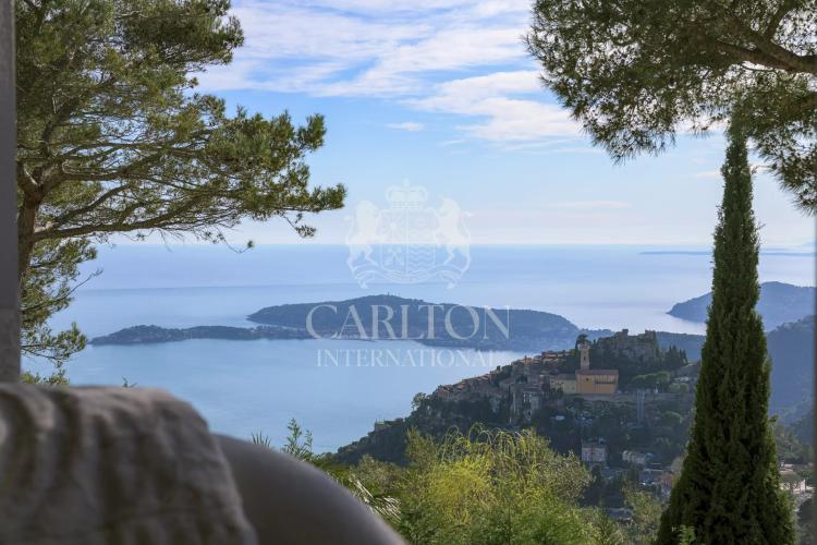 Èze – Élégante villa provençale avec vue mer exceptionnelle
