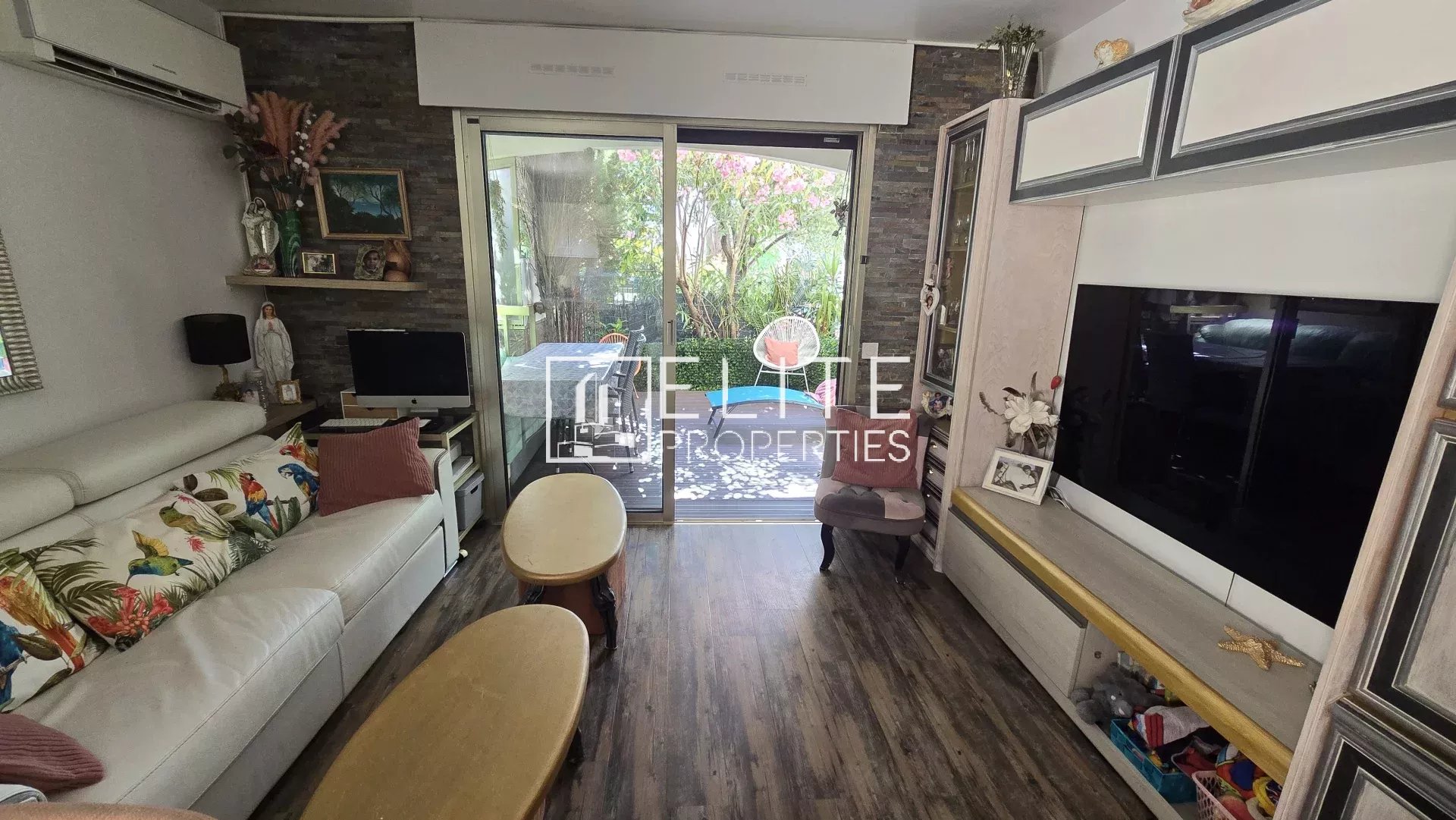 APPARTEMENT 4 PIÈCES 65 m² + GARAGE + JARDIN PRIVATIF LE CANNET