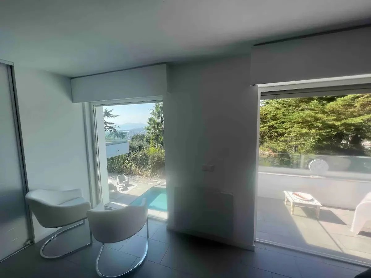 Villa contemporaine 258 m² – Vue mer, piscine, prestations haut de gamme