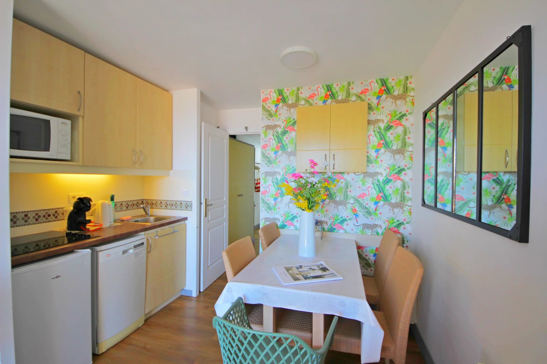 AGAY CAP ESTEREL 2 PIECES DERNIER ETAGE VUE MER PANORAMIQUE