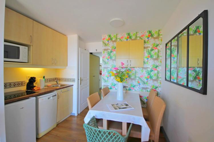 AGAY CAP ESTEREL 2 PIECES DERNIER ETAGE VUE MER PANORAMIQUE