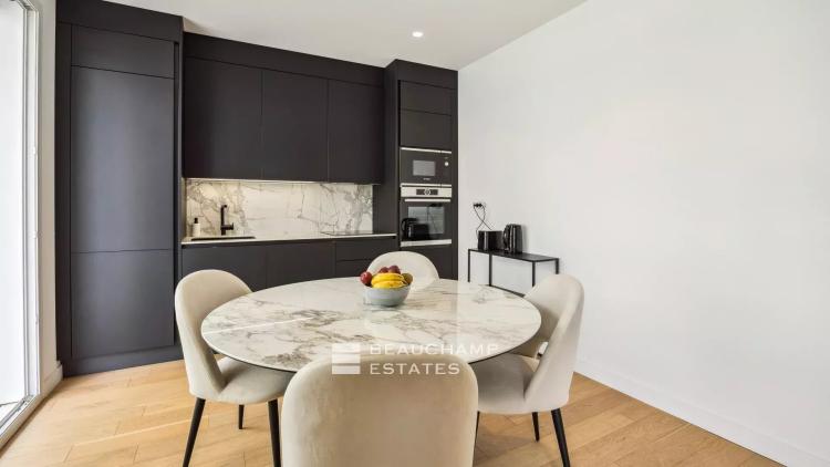 Cannes Croisette - Superbe appartement 3 pièces entièrement rénové