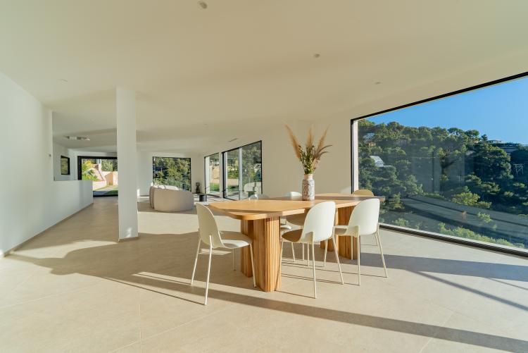 ROQUEBRUNE CAP MARTIN - NOUVELLE MAISON - 5P - VUE MER PANORAMIQUE