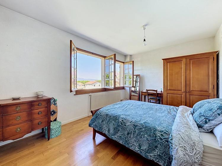 EXCLUSIVITÉ VALLEIRY Maison de caractère de 350 m²