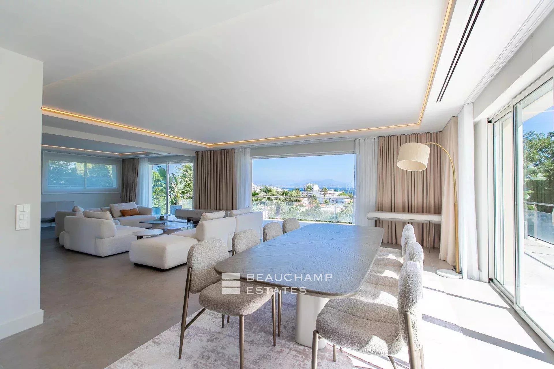 Villa moderne - 6 chambres - vue mer panoramique - cap d'antibes