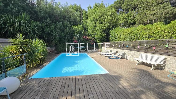MAISON 5 PIÈCES  112 m² – VUE MER & PISCINE – CANNES