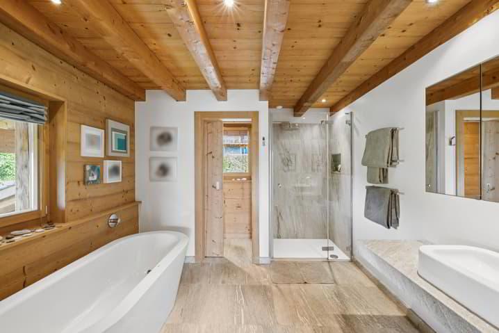 Elegantes Familienchalet mit Panoramablick & Terrassengarten
