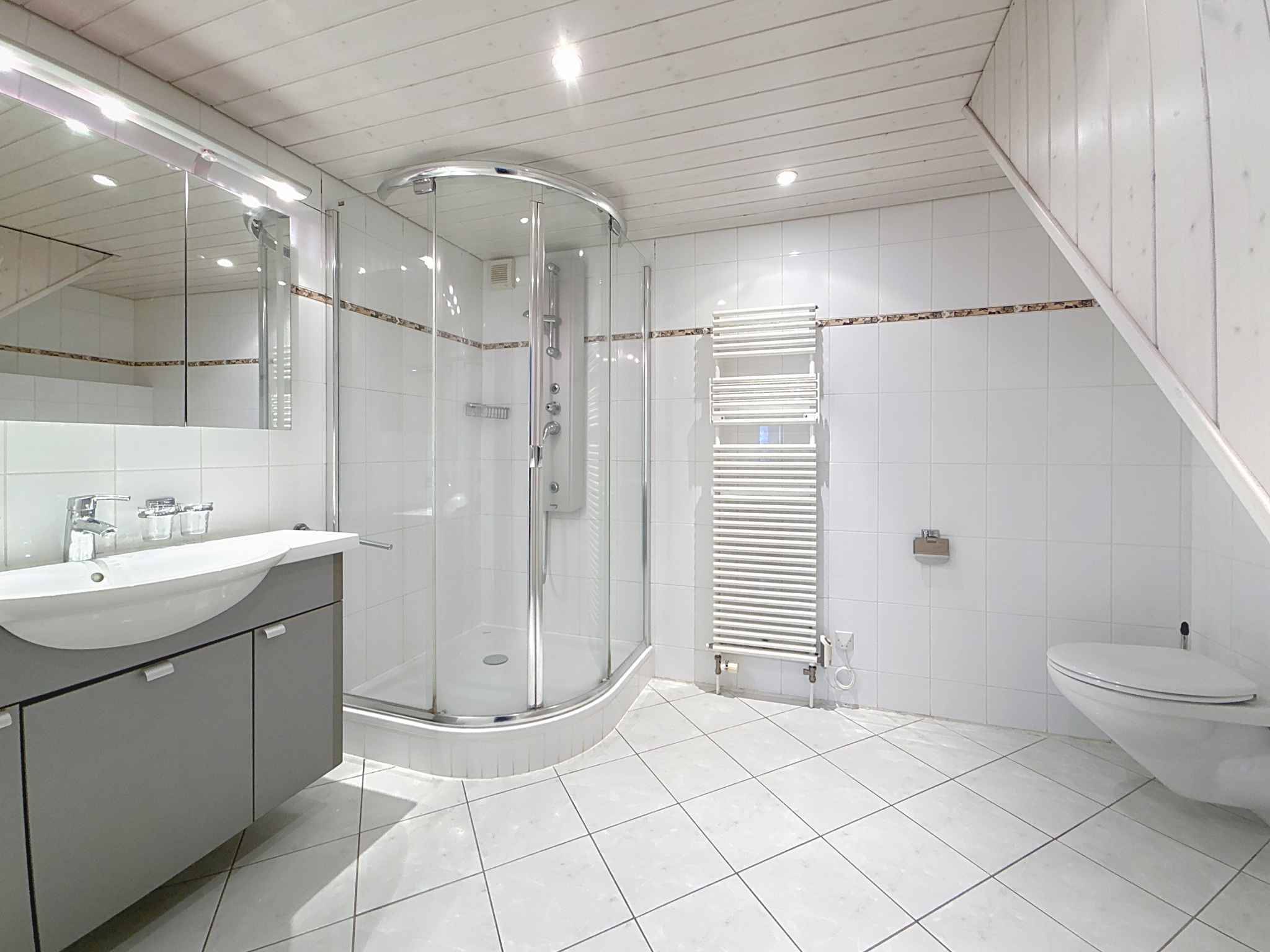 En EXCLUSIVITÉ ! Magnifique maison authentique au charme indéniable