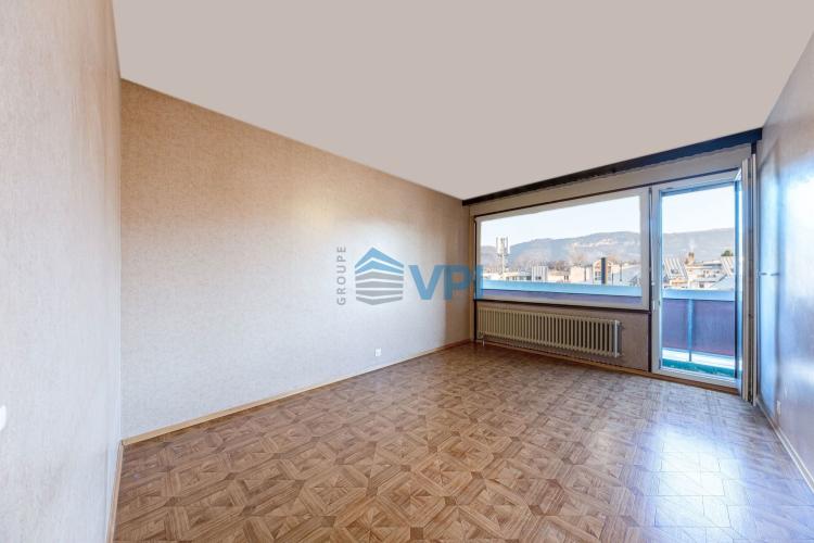 BEL APPARTEMENT DE 4 PIÈCES AVEC LOGGIAS ET VUE SUR LE SALÈVE