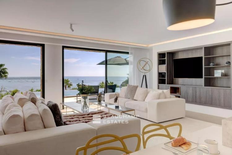 Villa contemporaine 5 chambres avec vue mer et pisicine - Golf Juan
