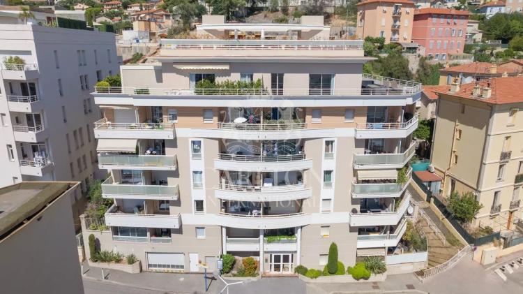 EXCLUSIVITE' Beausoleil – Penthouse avec vue mer, à quelques pas de Monaco