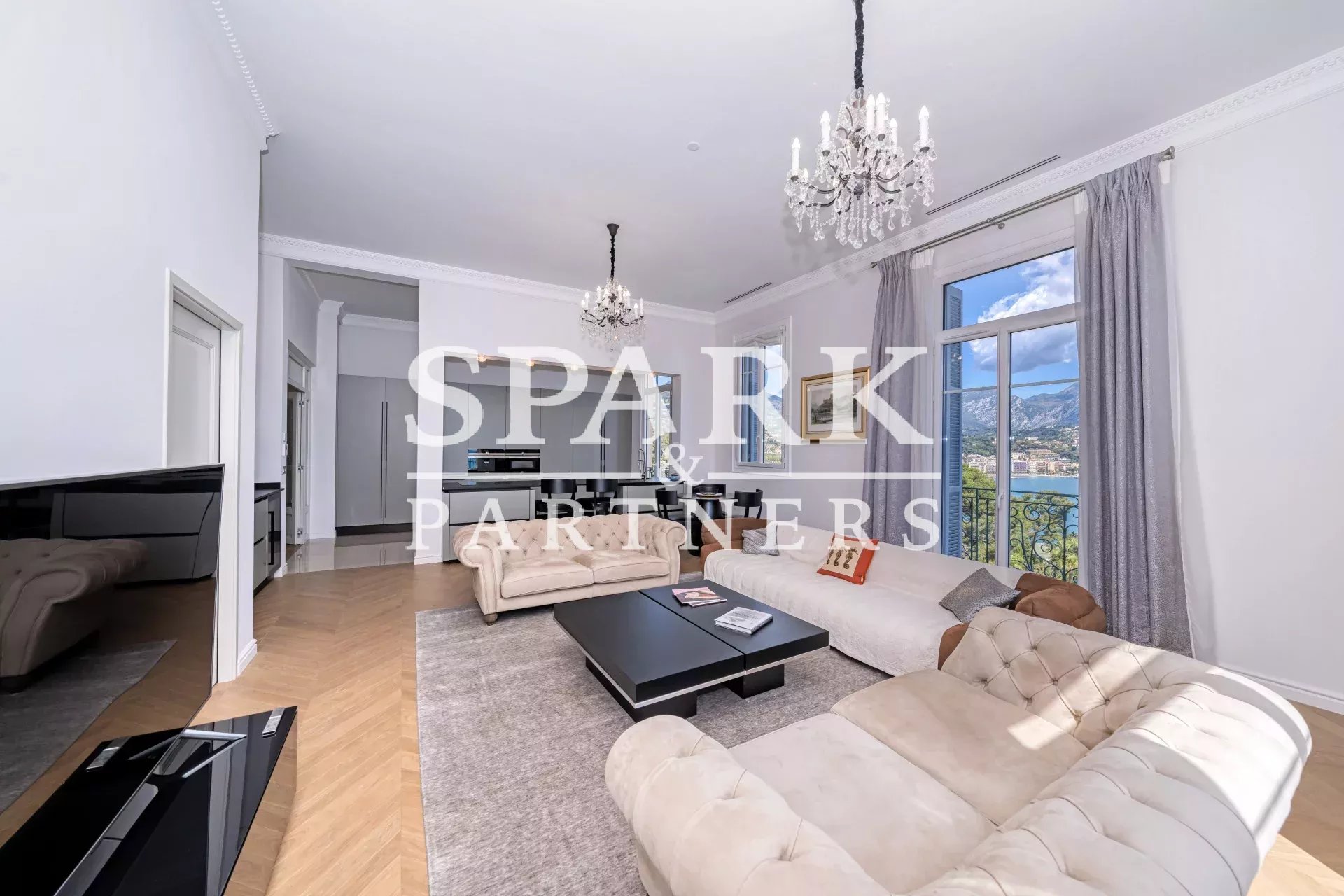 Sublime appartement 4 pièces vue imprenable sur la mer
