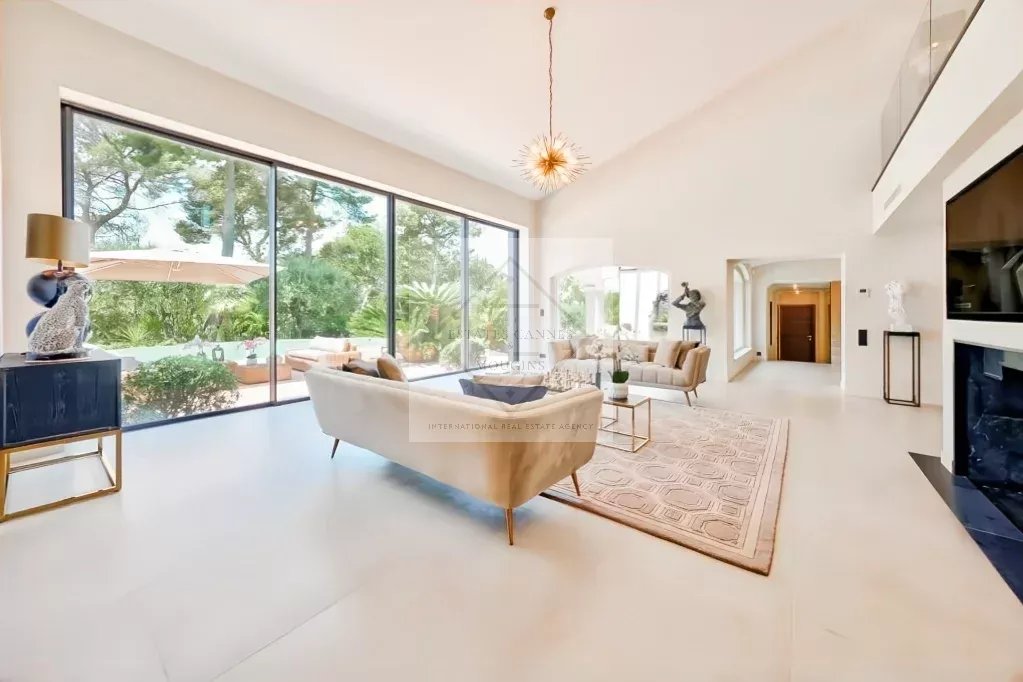 Superbe villa neuve de style provençal – Vue panoramique & intimité absolue