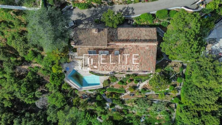 GRASSE - VILLA 221m2 6 pièces