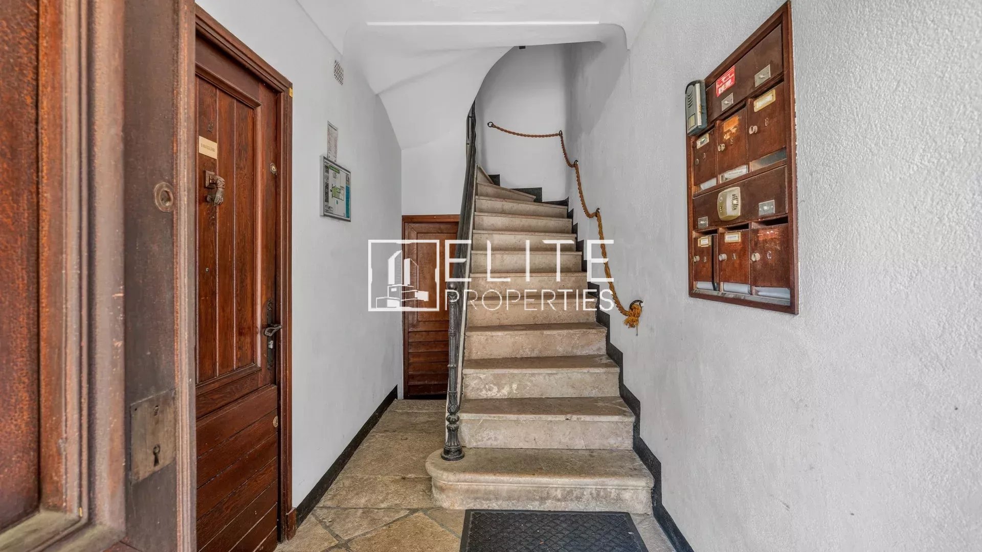 Grasse – Magagnosc | Appartement avec vue mer panoramique