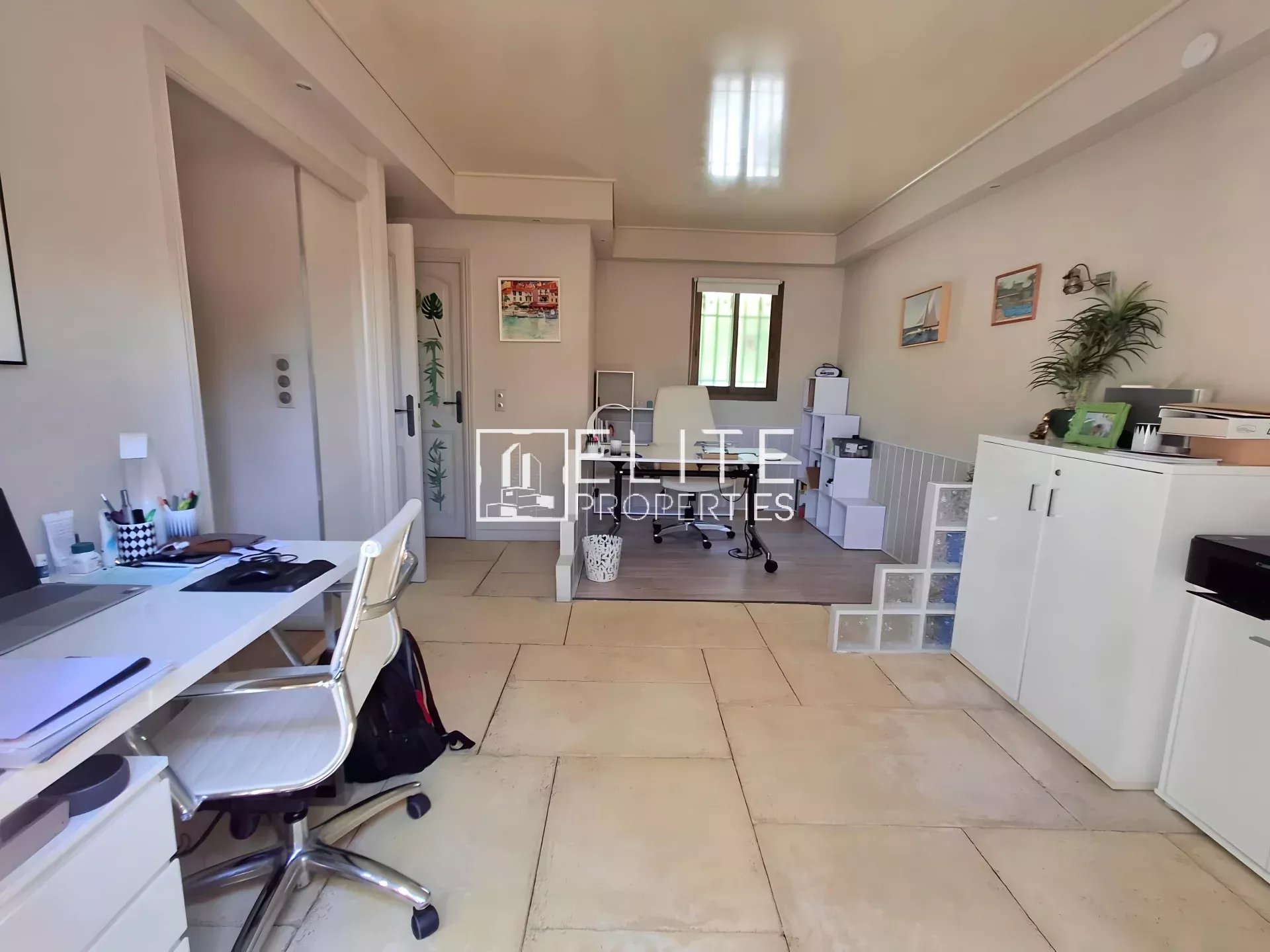 Mouans-Sartoux - Propriété familiale discrète - Le charme au naturel