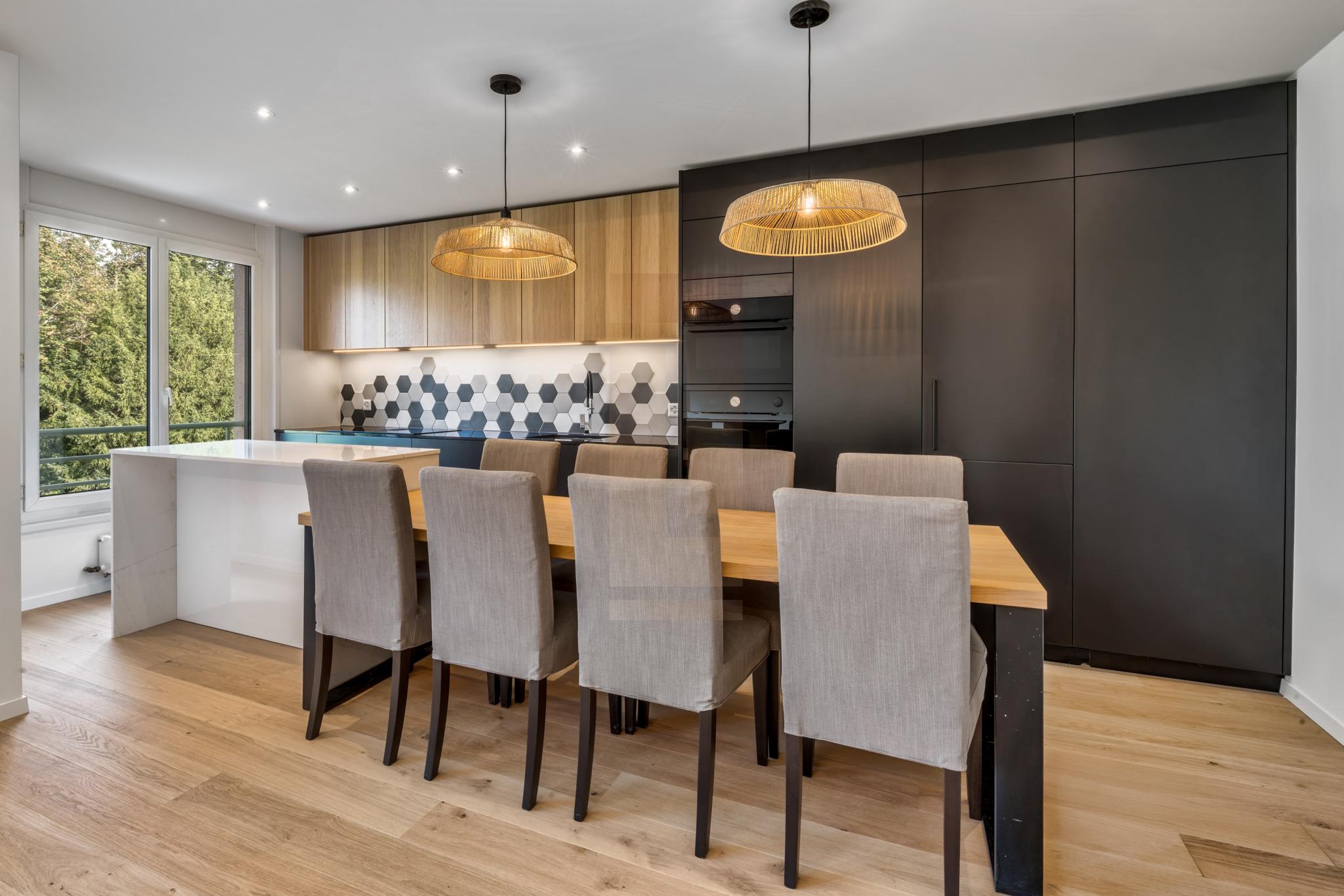 Duplex d’exception à deux pas du lac