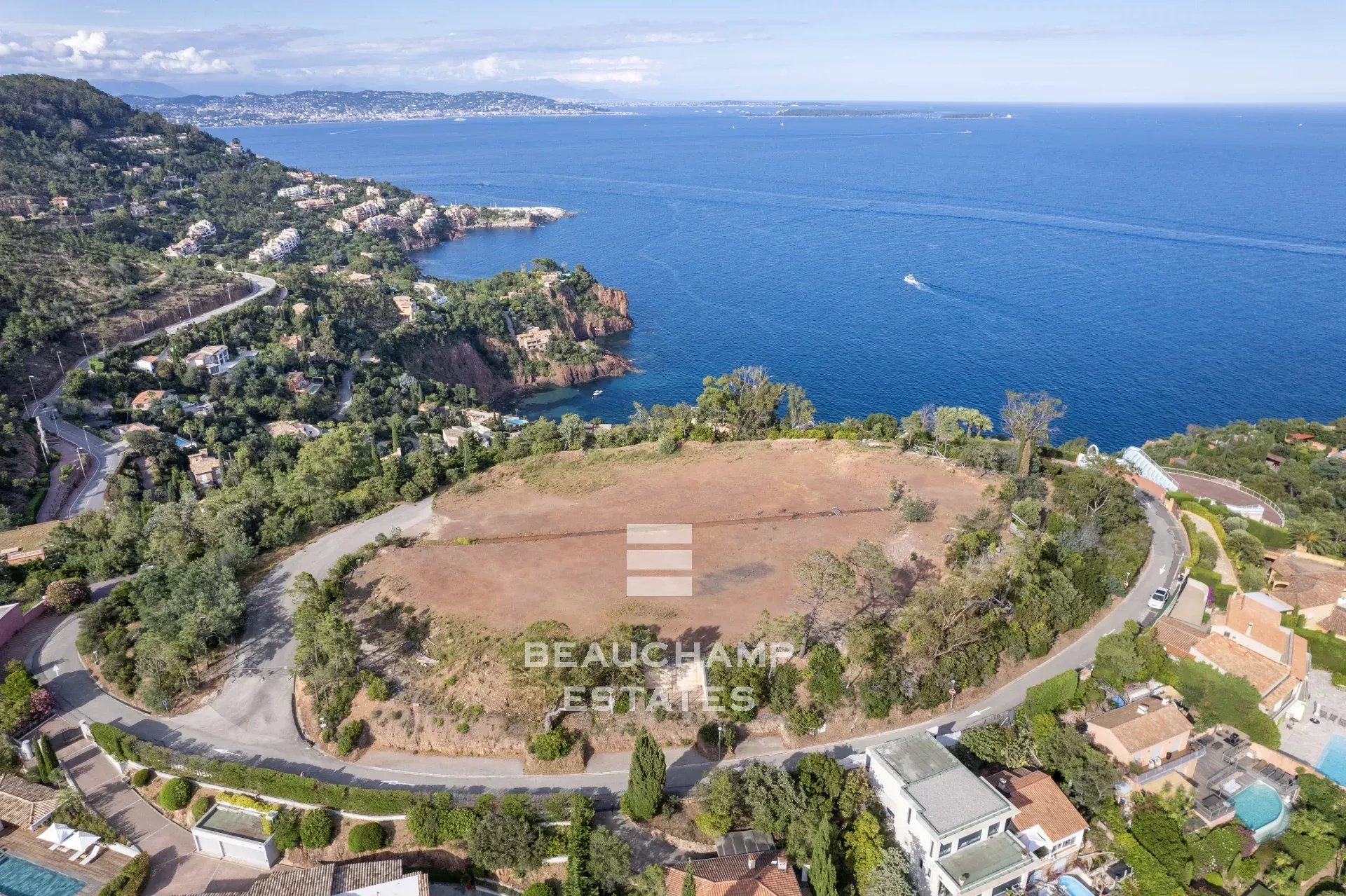 Terrain plat - Vue mer panoramique - Theoule sur Mer