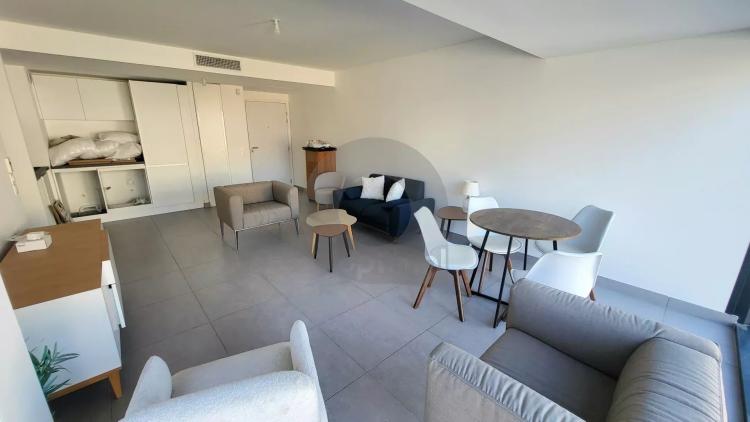 Menton centre - Immeuble neuf - Appartement deux pièces avec terrasse