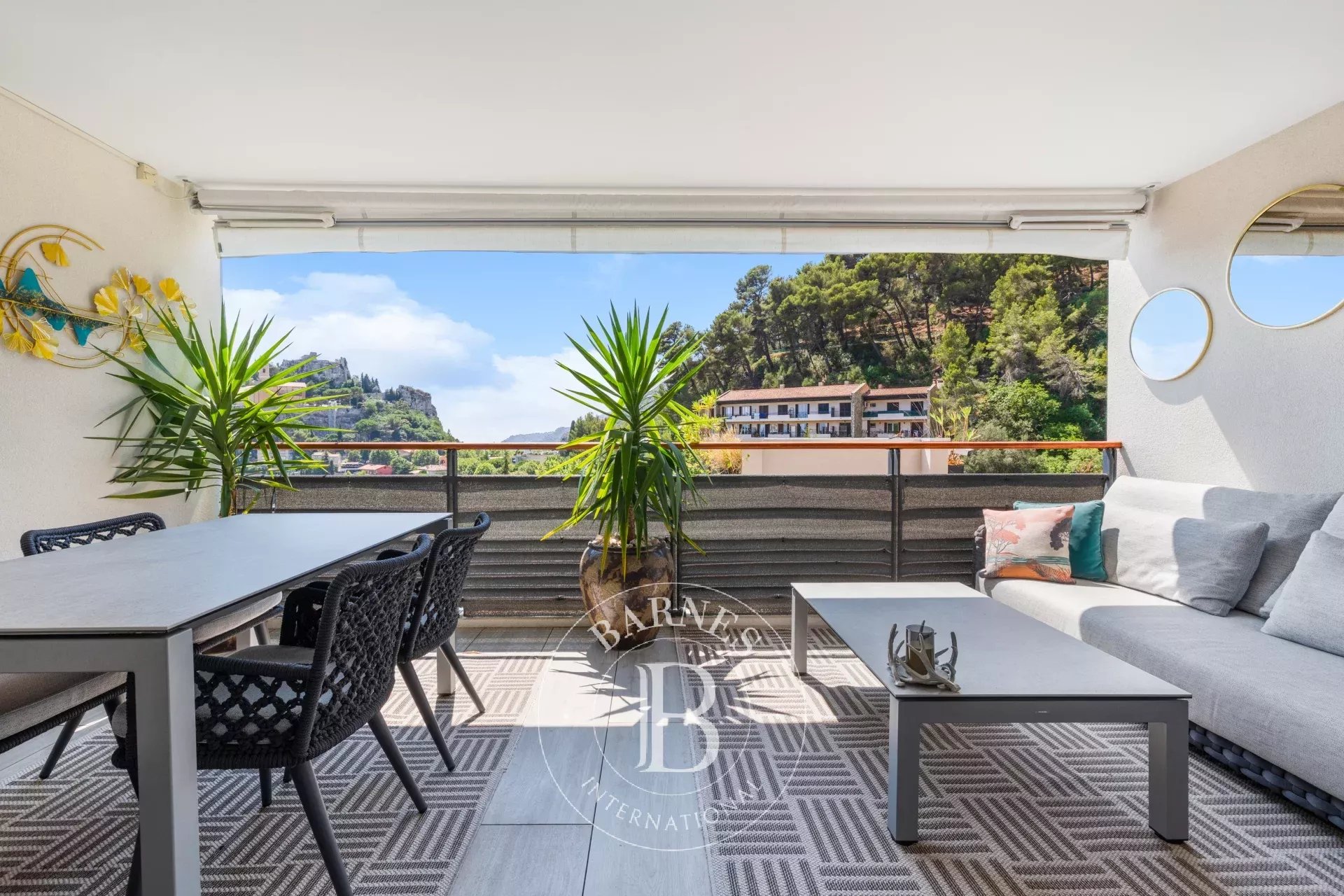 ÈZE – APPARTEMENT 4 PIÈCES – VUE MER – TERRASSES – SAUNA – DOUBLE GARAGE