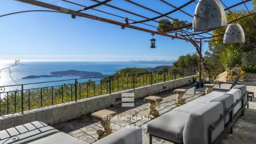 Villa provençale  4 chambres avec vue mer panoramique - Èze