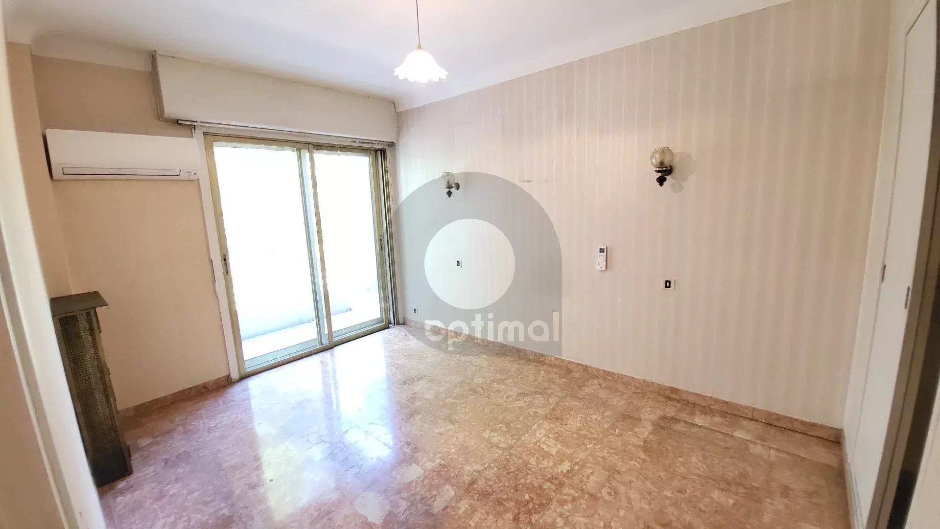 Appartement Front de Mer - Menton - Proche Solenzara