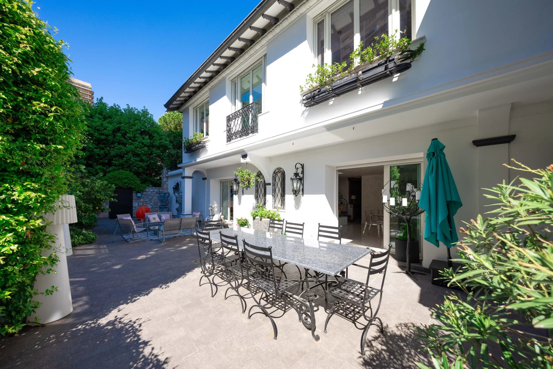 Maison avec adresse et accès Monaco – Beausoleil / frontière immédiate