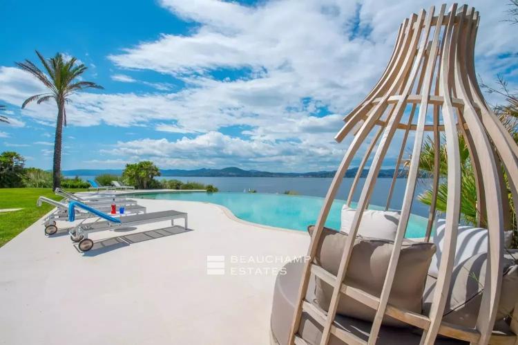 Propriété provençale de luxe dans un domaine privilégié de Saint-Tropez