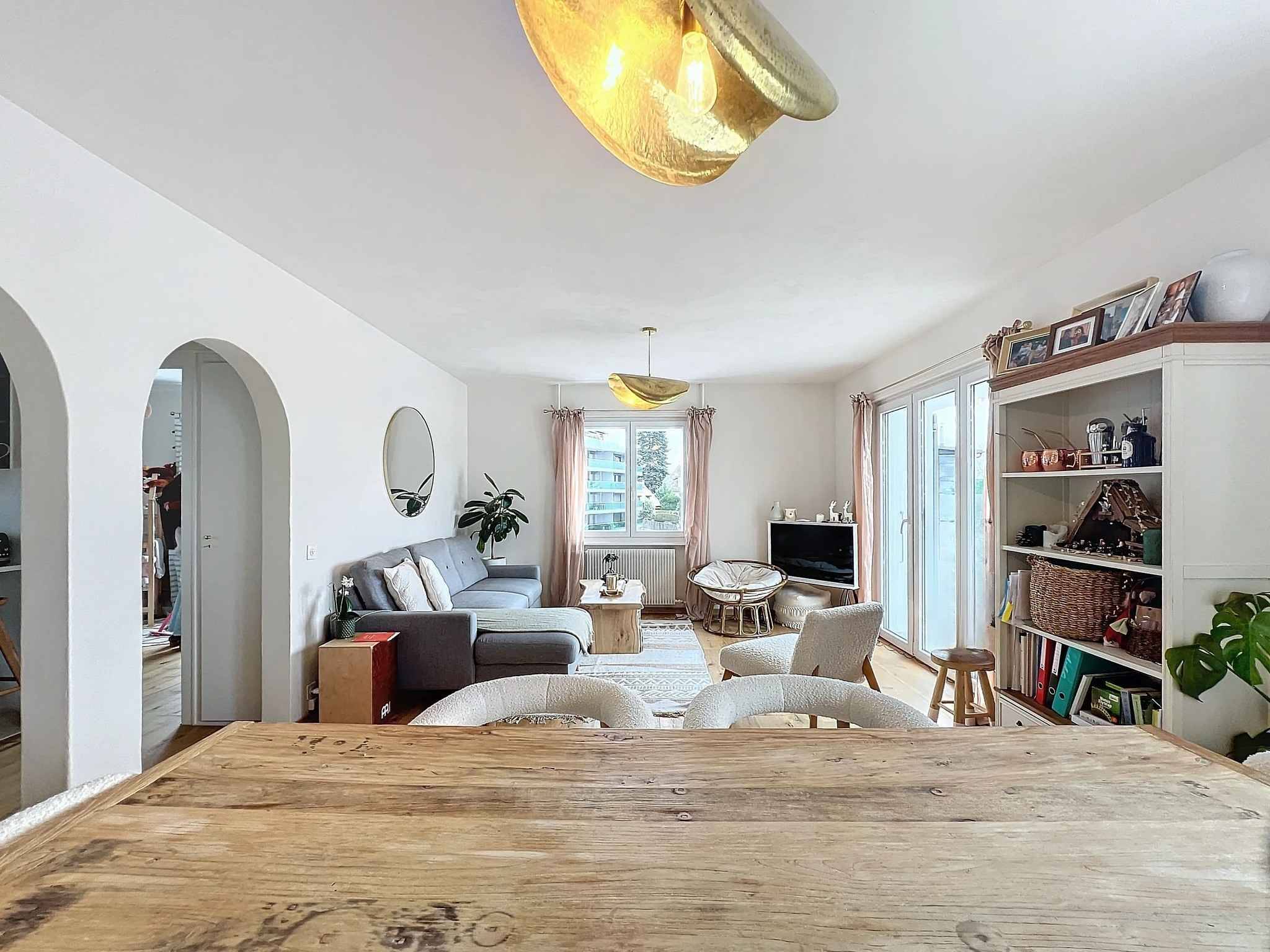 Charmant appartement de 3,5 pièces entièrement rénové 