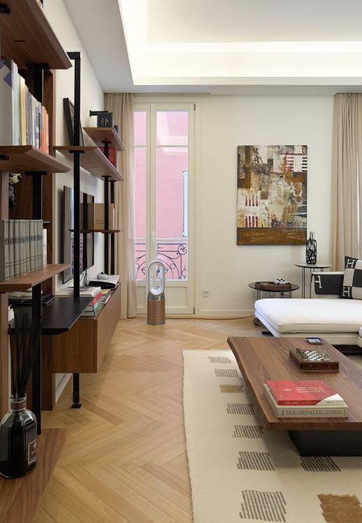 MONACO VILLE - BEAU 3 PIÈCES RÉNOVÉ - ROCHER