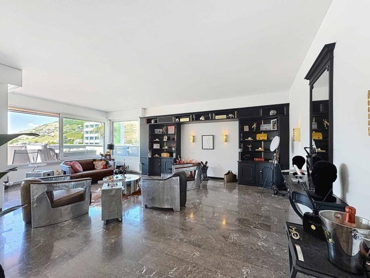 Attique duplex avec terrasse panoramique-Résidence secondaire 