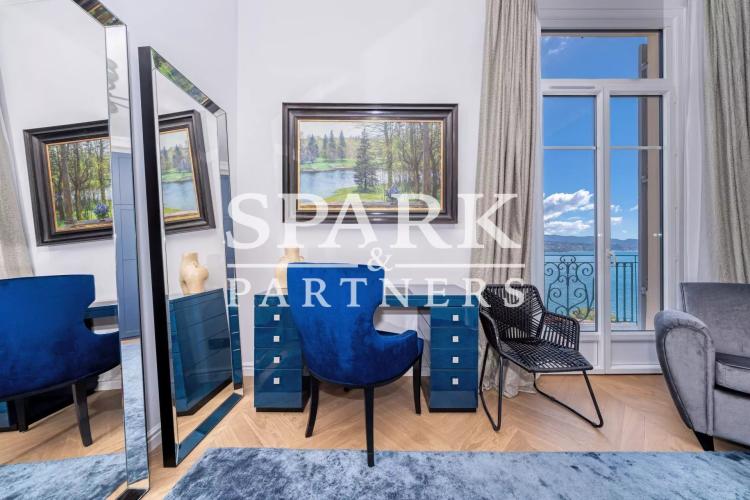 Sublime appartement 4 pièces vue imprenable sur la mer