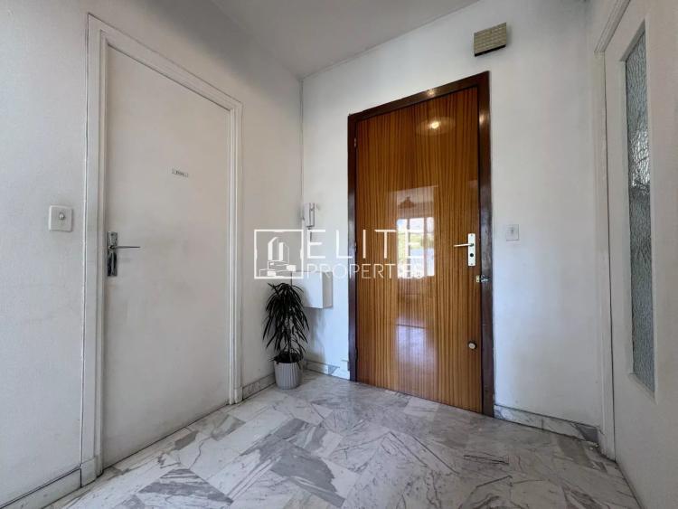 Grand 2 pièces, 46m2 avec terrasse