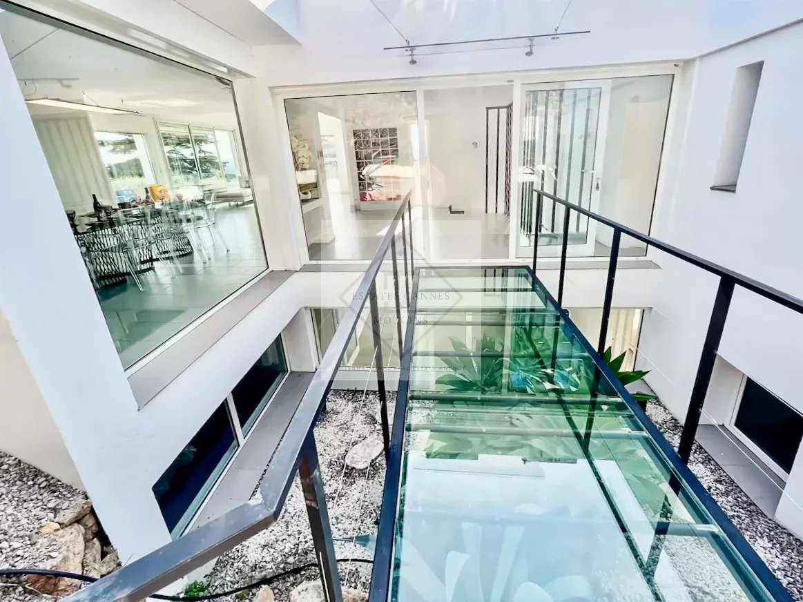 Magnifique villa contemporaine, un bien d'exception