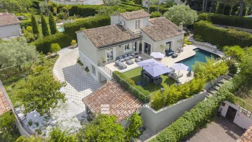 Villa moderne 5 chambres avec vue colline - Mougins