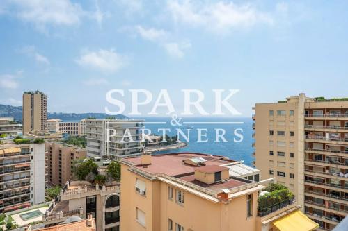 Monaco - La Rousse - Appartement 2 Pièces- vue mer