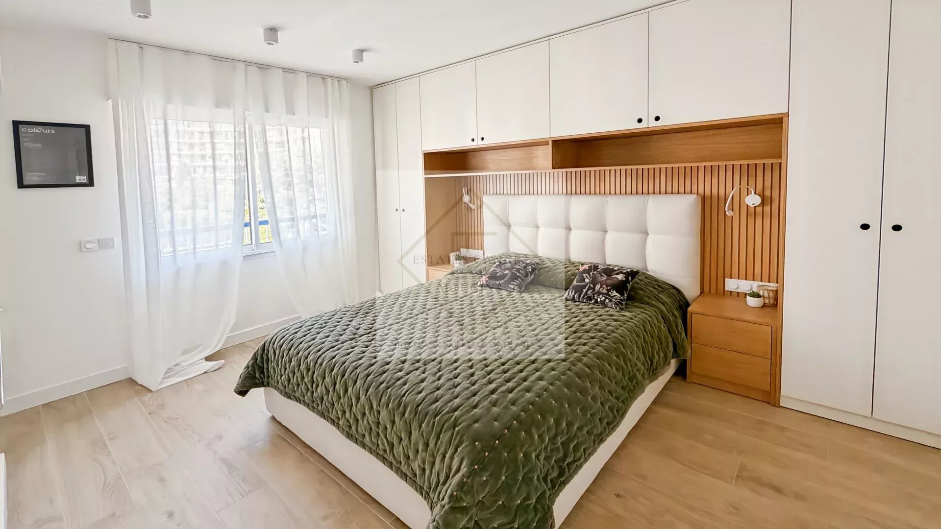 Appartement 3 pièces entièrement rénové – Cannes Palm Beach