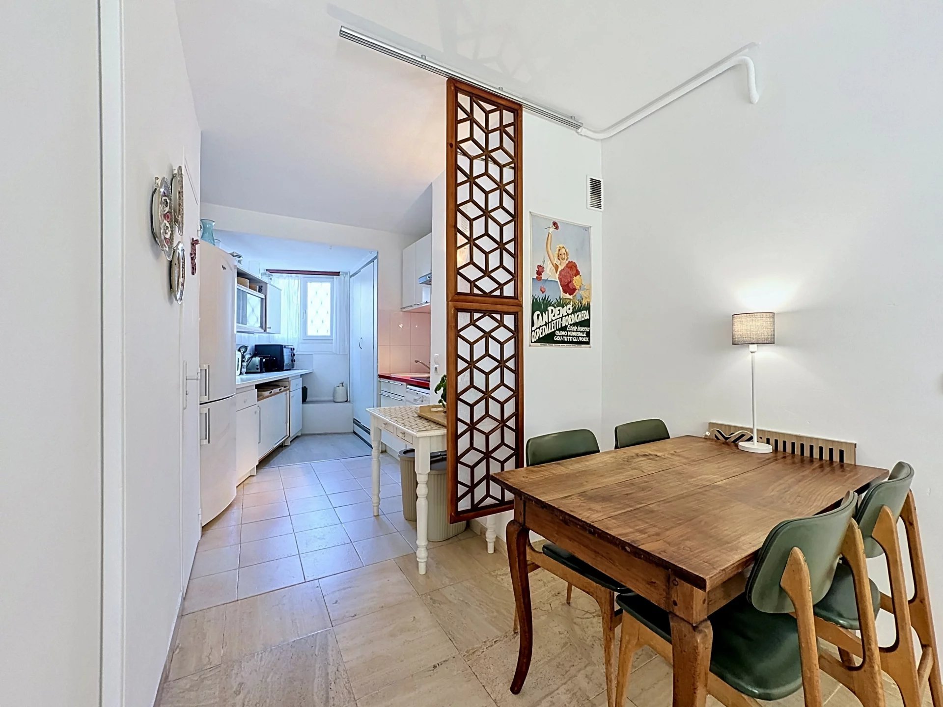 CANNES 2P REZ DE JARDIN TERRASSE