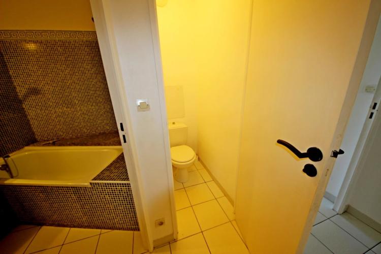 AGAY CAP ESTEREL LE HAMEAU 3 PIECES PREMIER ETAGE. ACCES FACILE. PARKING