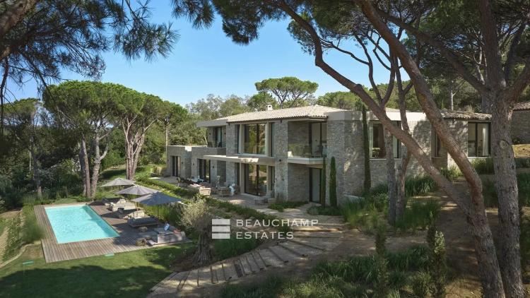 Luxueuse villa de 6 chambres à deux pas du Centre de Saint-Tropez