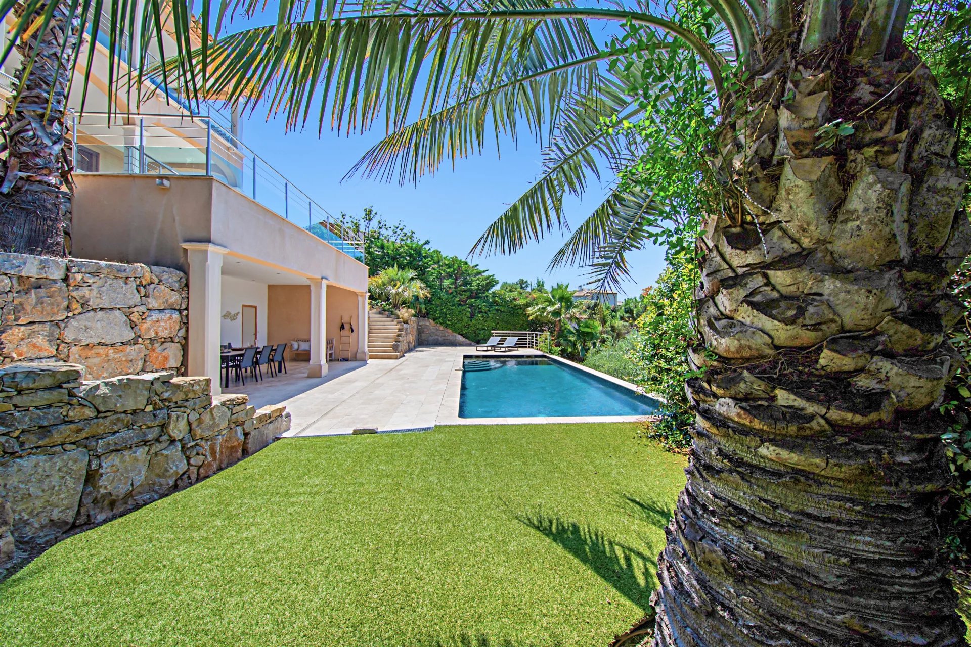 Villa vue mer à vendre au Sémaphore à Sainte-Maxime
