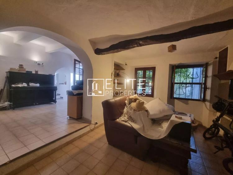 GRASSE – MAISON DE CHARME AU CALME ABSOLU