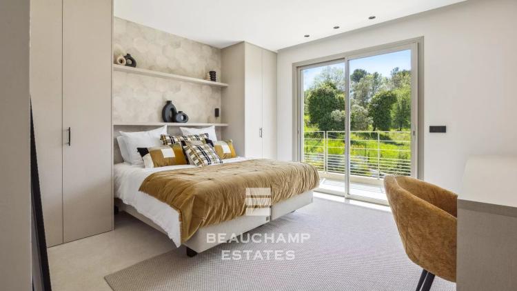 Propriété contemporaine neuve de 6 chambres avec vue dégagée - Mougins