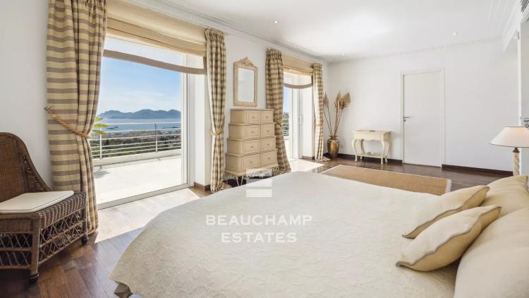 Cannes Californie - villa vue mer panoramique