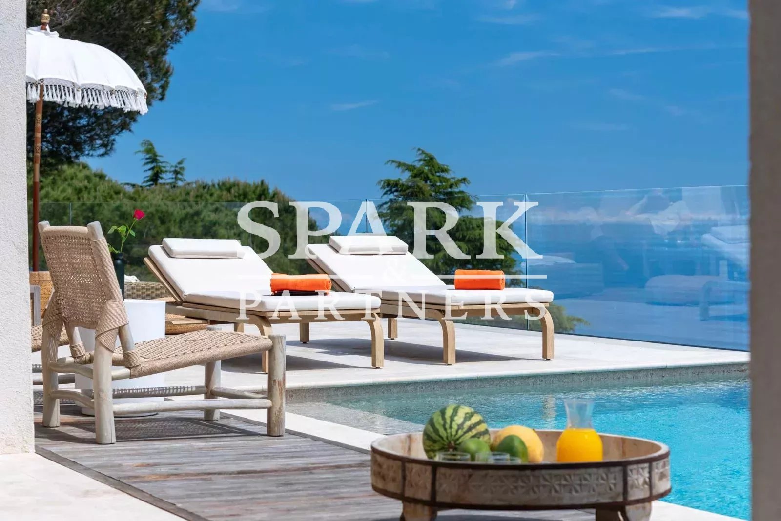 La Turbie - Villa dans un domaine privé avec vue panoramique sur la mer
