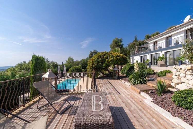 Villa contemporaine avec vue panoramique sur la Méditerranée - Tourrettes-sur-Loup